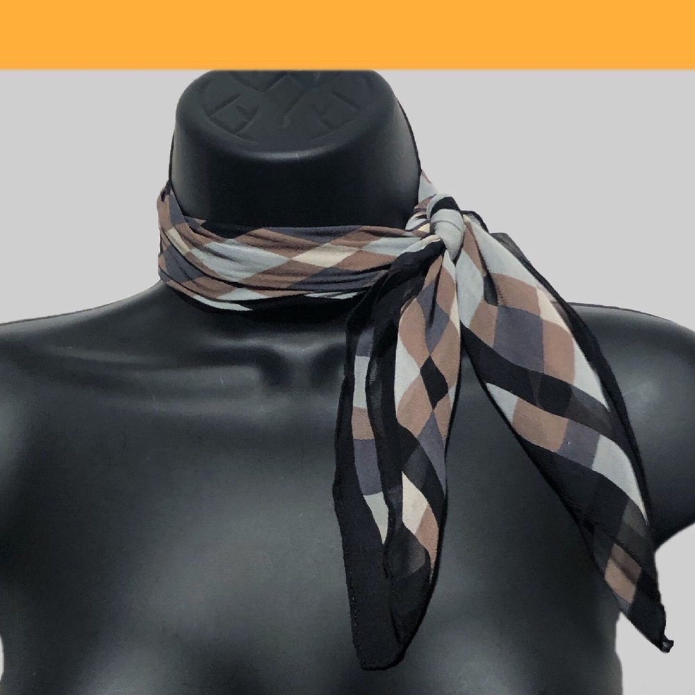 Vintage Casual Corner Silk Sea Foam/Tan Neck Scarf